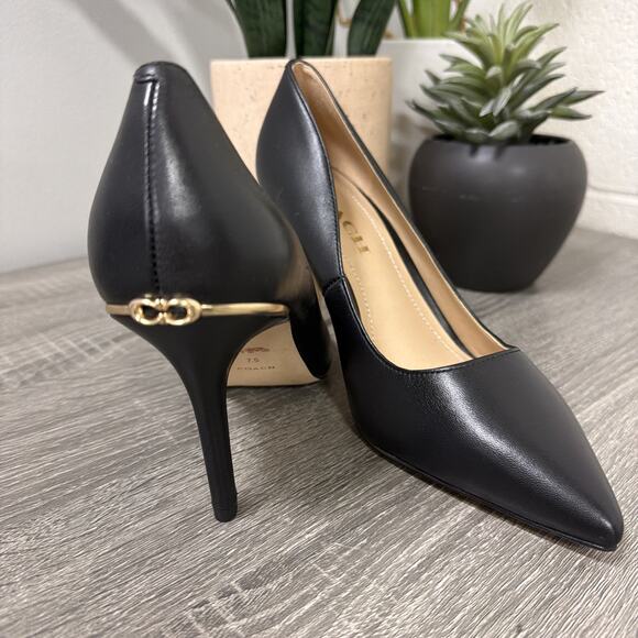 Coach Shoes - Coach Designer Pumps 7.5